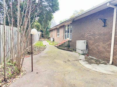 23 Fraser Crescent, Wantirna South