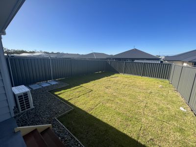33a Lancing Ave , Sussex Inlet