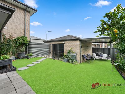 43 Deerubbin Drive, Glenmore Park