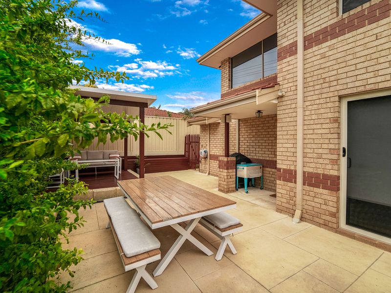 1 / 75 Dover Road, Scarborough