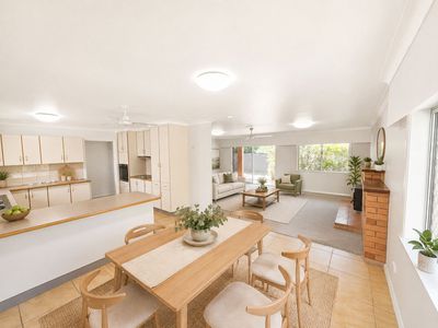 35 Holm Street, Atherton