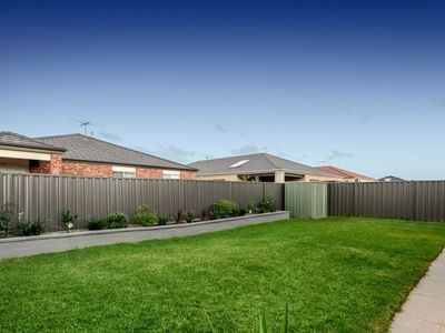 28 Canunda Way, Tarneit
