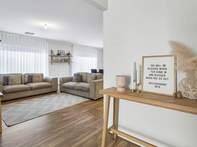 16 Balivanich Loop, Seville Grove