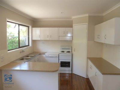 6 Ritsie Street, Rochedale South