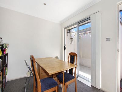 2 / 71 Central Avenue, Oak Flats
