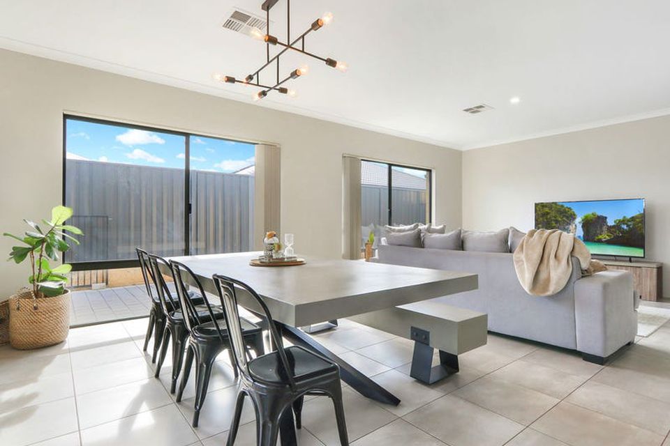 7 Coliban Approach , Baldivis