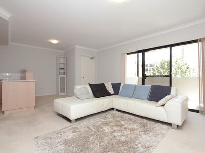 105 / 215 Stirling Street, Perth