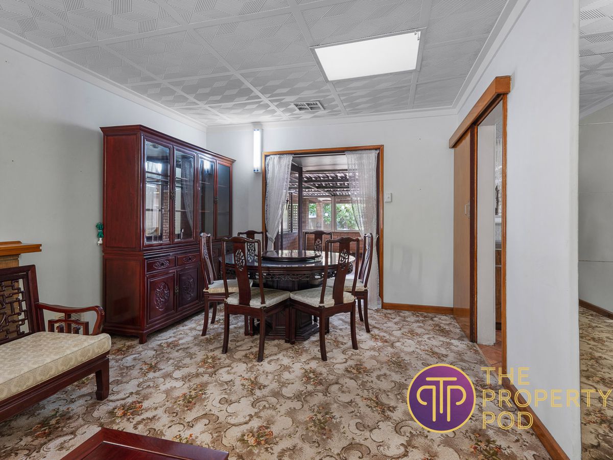 50 Howes Crescent, Dianella