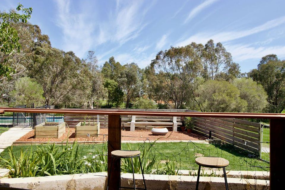 1 Homestead Place , Byford