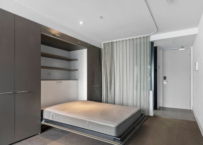 411 / 30-34 Bray Street, South Yarra