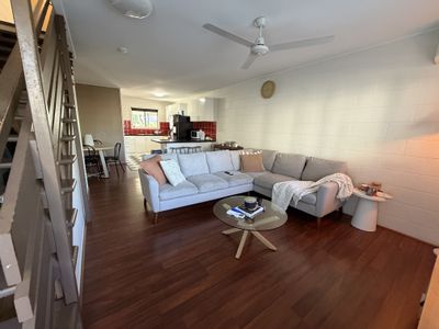 4 / 9 Margaret Street, Mackay