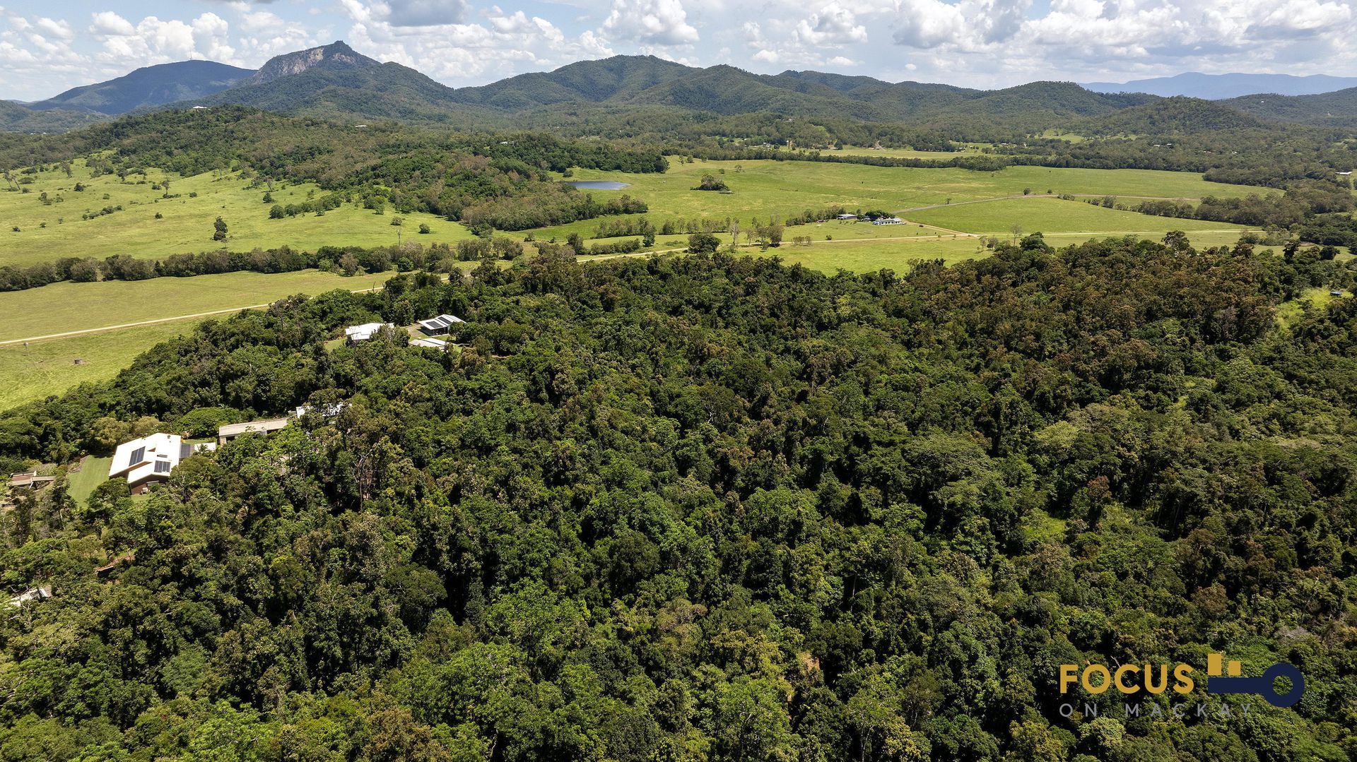 514 Dunwoody Road, Ball Bay