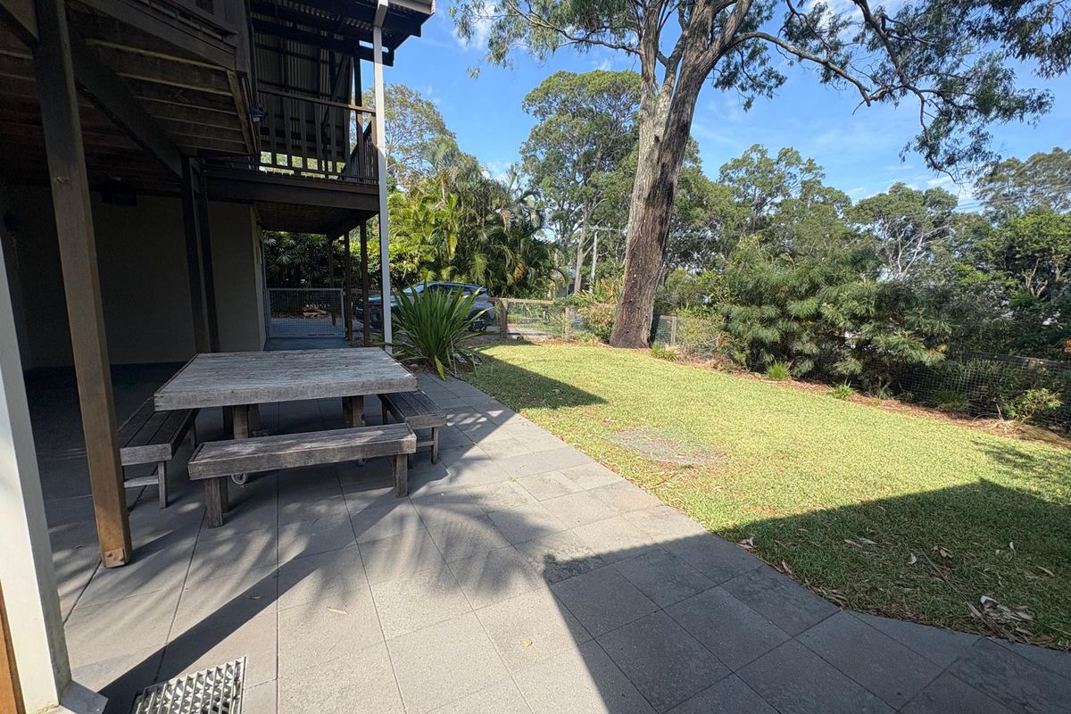 132 Lakes Boulevard, Wooloweyah