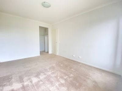 5 Bondi Parade, Point Cook