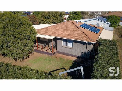 6 Salter Drive, Dubbo