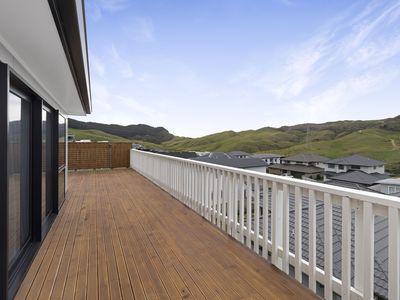 150 Amesbury Drive, Churton Park