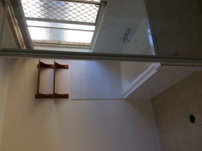 56 Witney, Telina