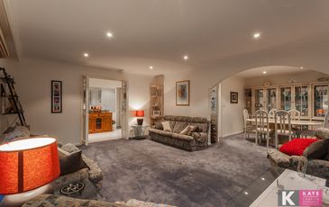 2 Sutherland Road, Beaconsfield Upper