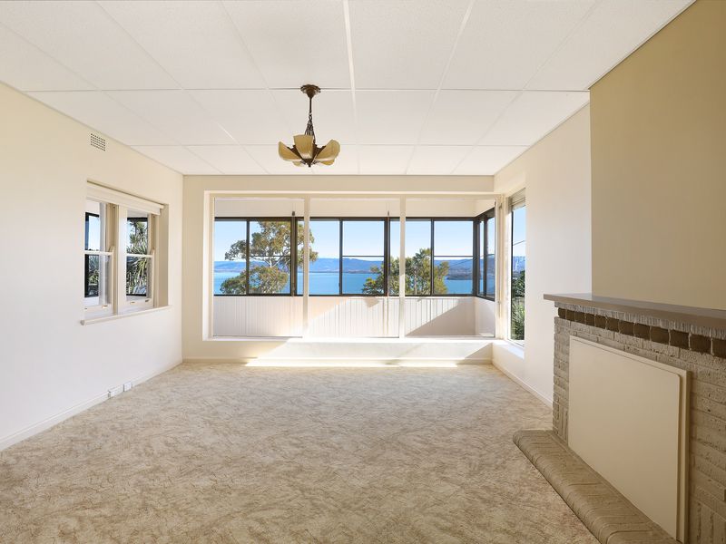 93a Lake Heights Road, Lake Heights
