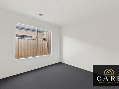 8 Giardino Street, Clyde
