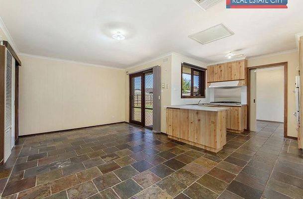 9 Brampton Close, Craigieburn