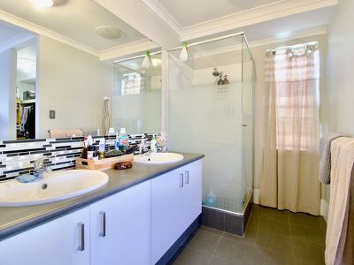 36 Oakwell Street , Baldivis