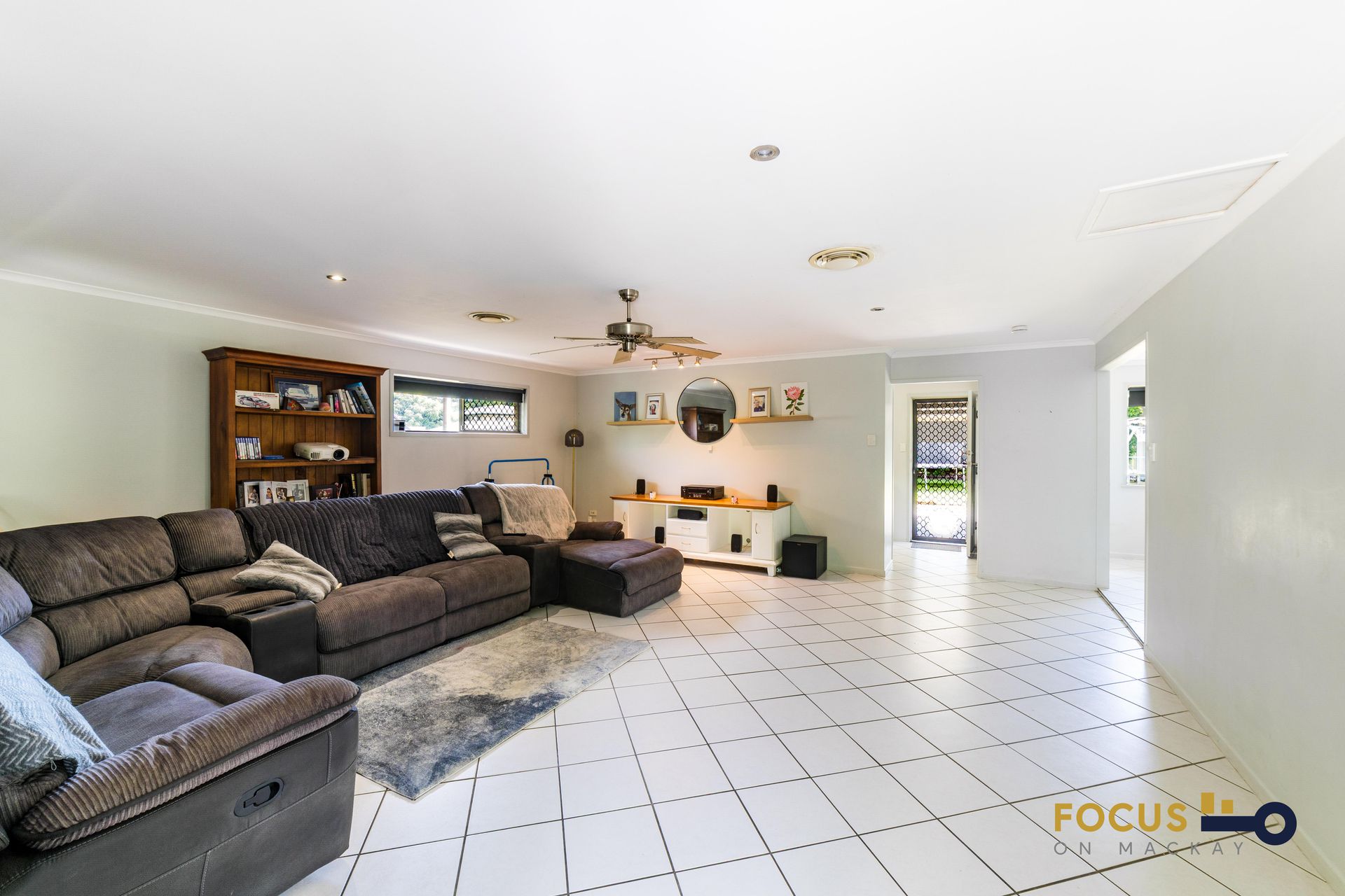 8 Tolcher Street, Mount Pleasant