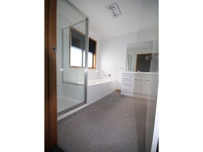72 Cardigan Street, Somerset
