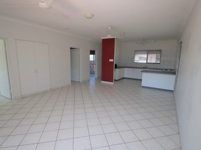 9 / 26 Flametree Circuit, Rosebery