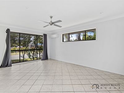 40 Cinderella Drive, Springwood