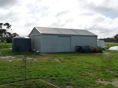 668 Walsh's Road, Horsham