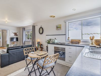 6697 Channel Highway, Deep Bay