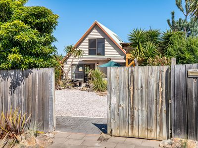 6 Dysart Street, Clifton Beach