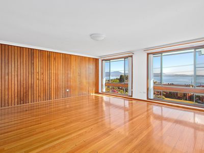 123 Landy Drive, Mount Warrigal