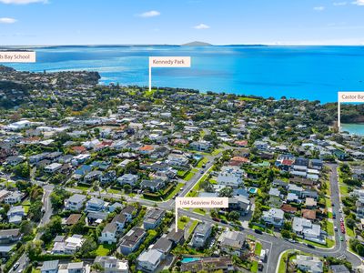 1/64 Seaview Road, Castor Bay