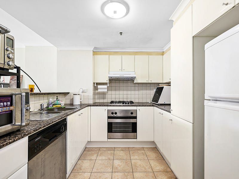 1109 / 348-352 Sussex Street, Sydney