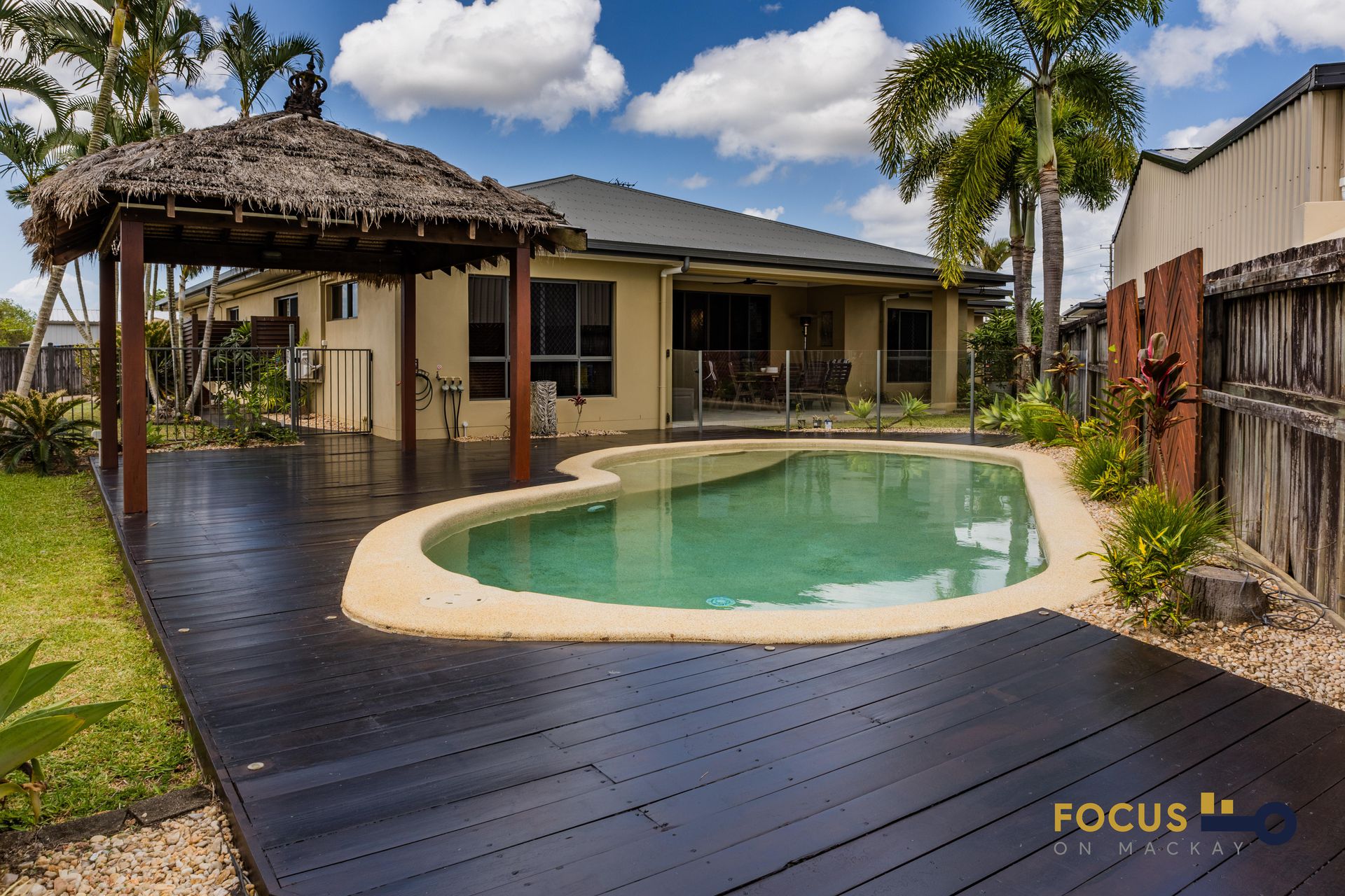 70 Gingham Street, Glenella