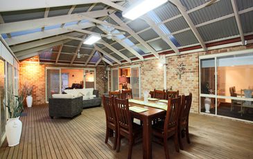 32 O'Neil Road, Beaconsfield