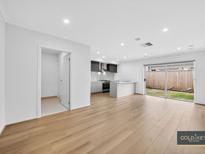 8 Hunt Road, Rockbank