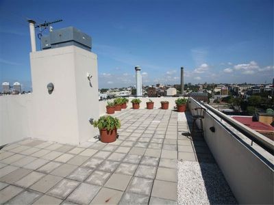 10 / 1 Dwyer Street, Chippendale