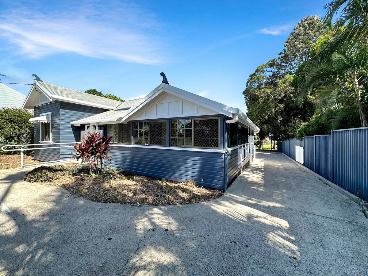 27 BEATRICE STREET, Atherton