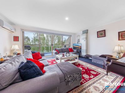 19 / 49 Leahy Close, Narrabundah