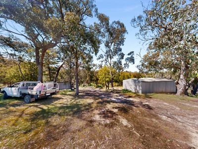 32 L L Road, Officer