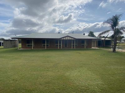 996 River Road, Kingaroy