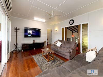 2 Hubert Street, Dinmore