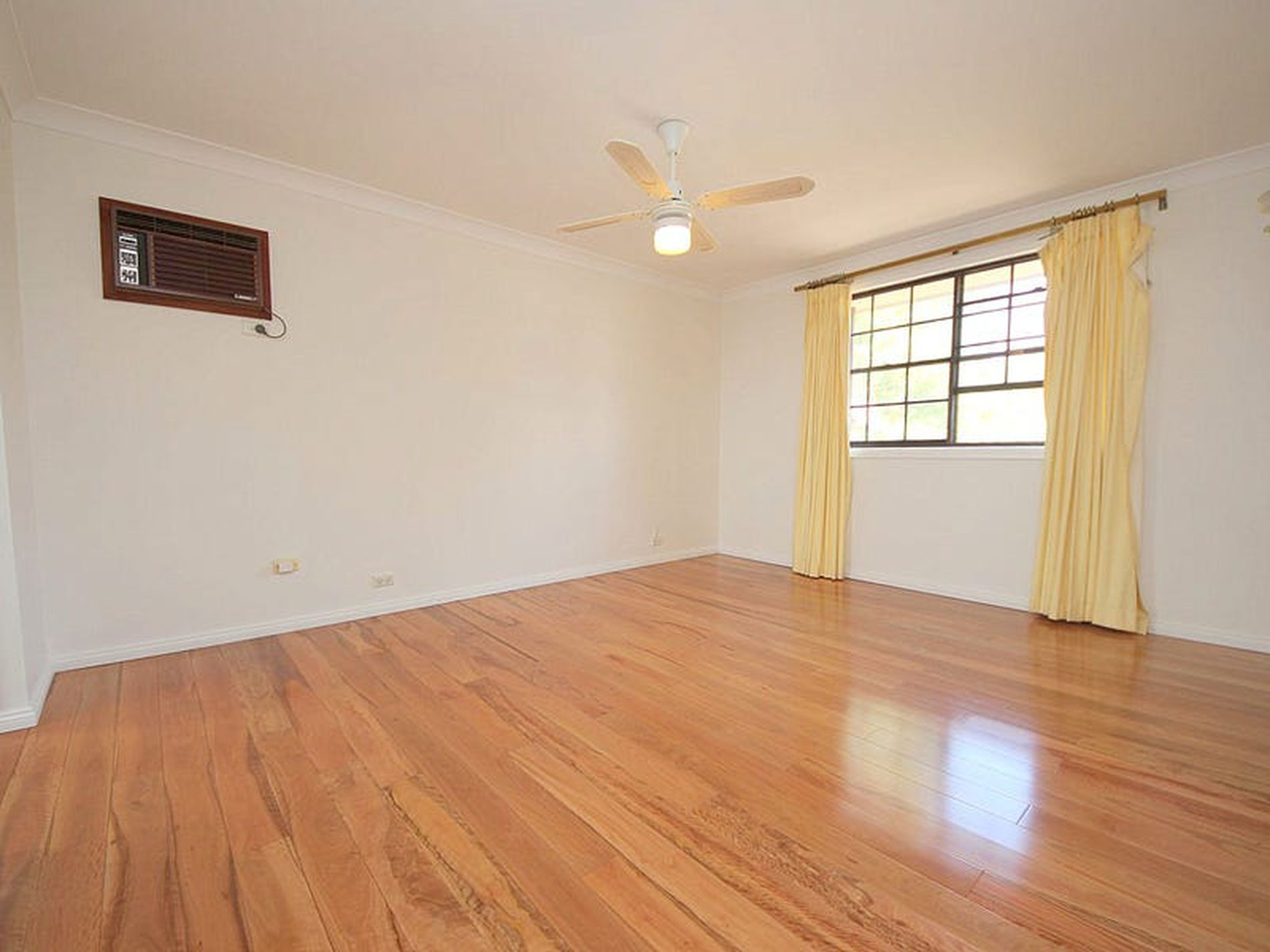 52A Dutton Street, Bankstown