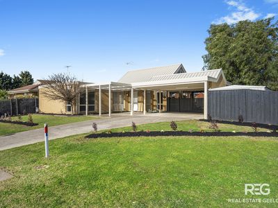 25 Kantara Crescent, Lara