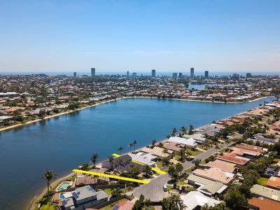 65 Wedgebill Parade, Burleigh Waters