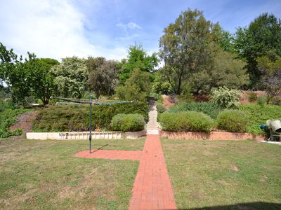 5 Drummond Street , Tawonga