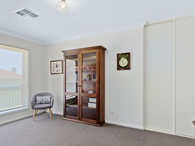1 Lovelock Close, Normanville